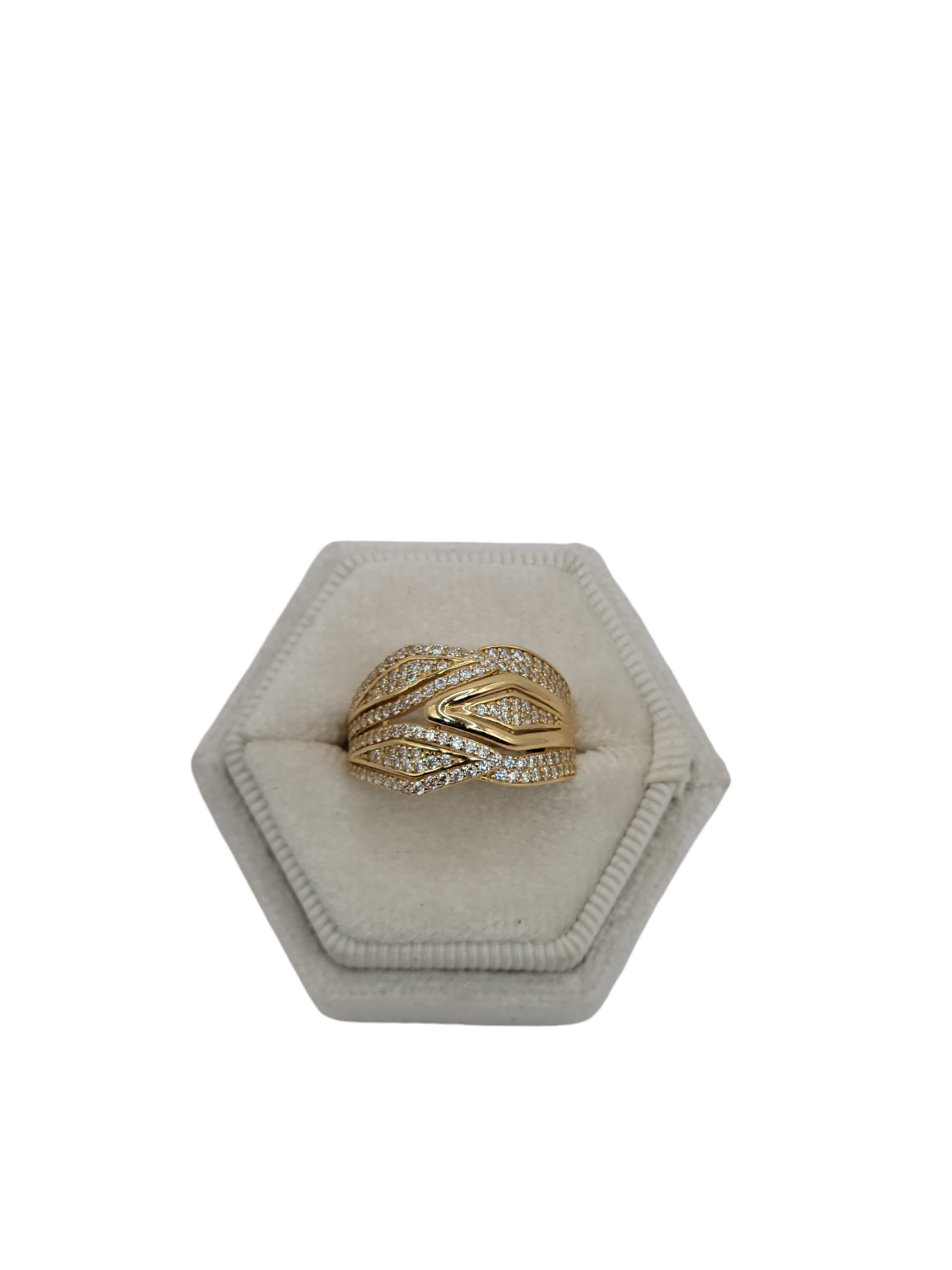 14k gold ring with CZ stones size 8