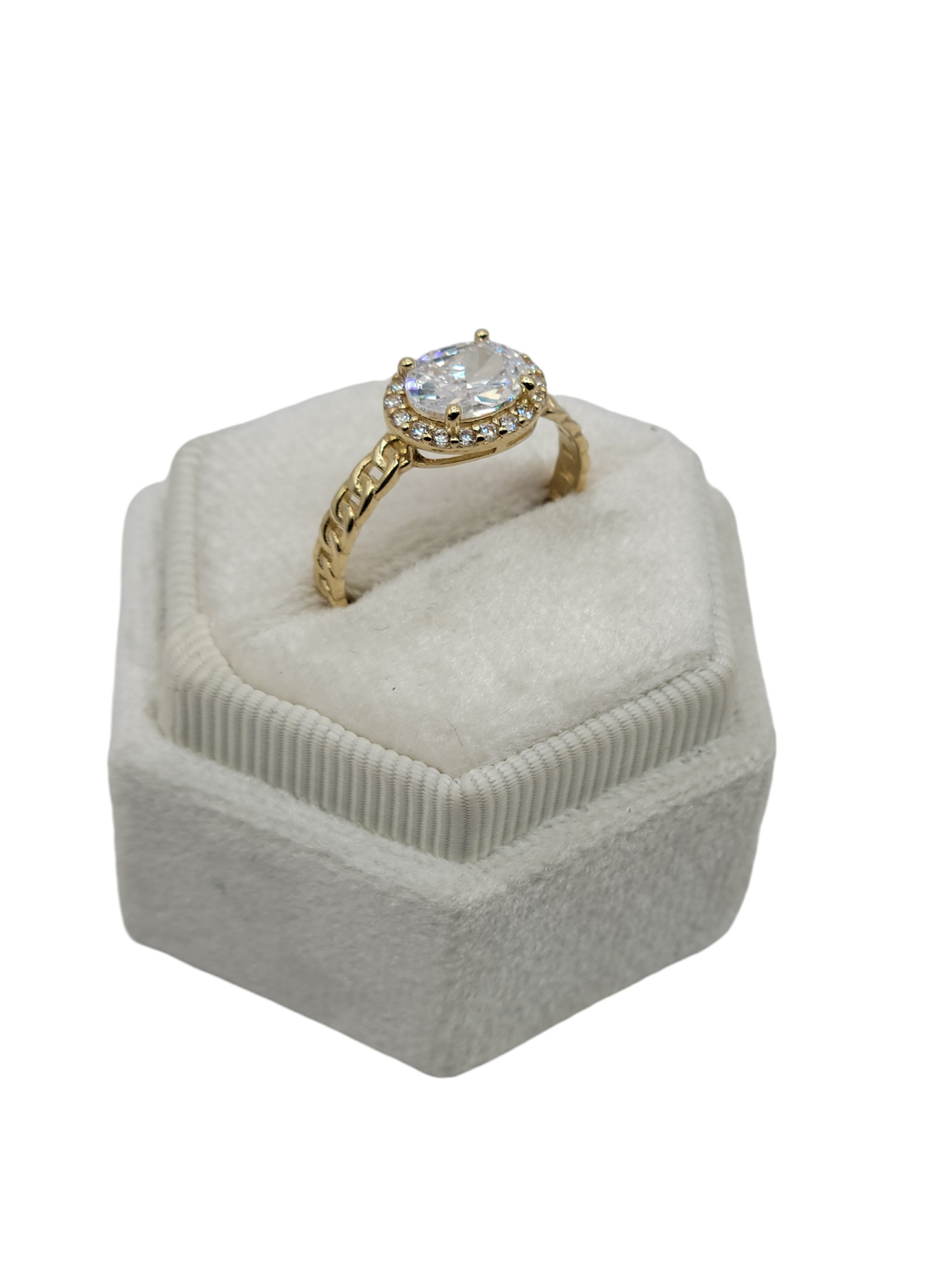 10k gold ring with CZ stones size 8.5