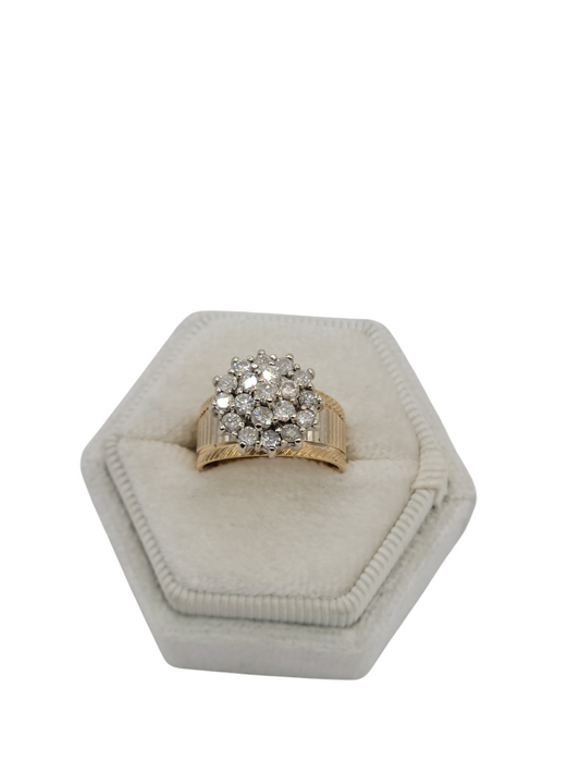 10k gold ring size 5 with real diamonds 0.40ctw