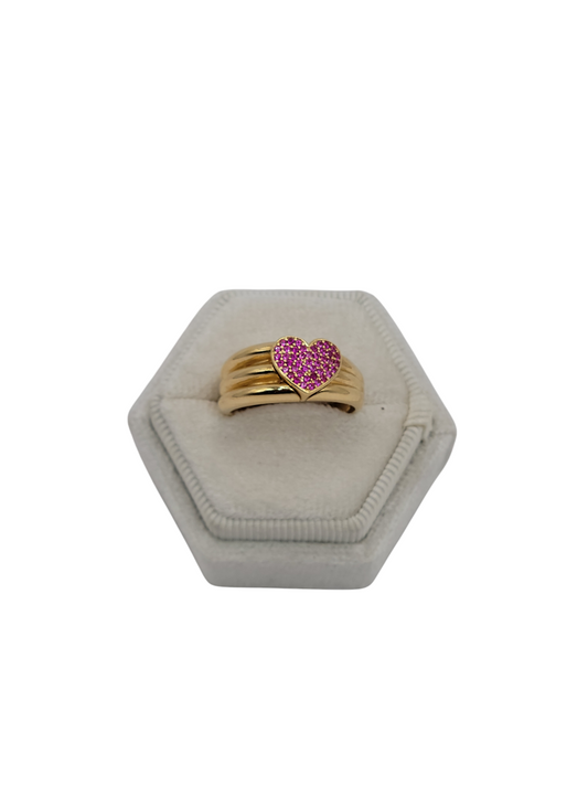 14k gold ring with small rubies stones size  7.5