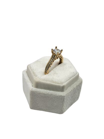 10k gold engagement ring size 7 CZ stones