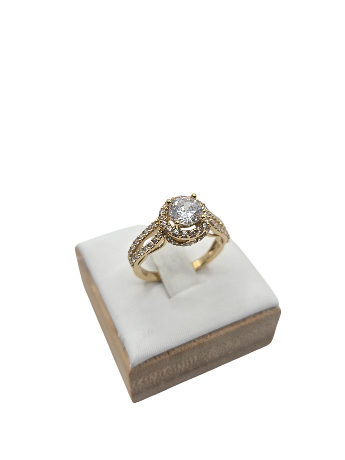 10k Gold Engagement Ring with CZ Stones size 6.5