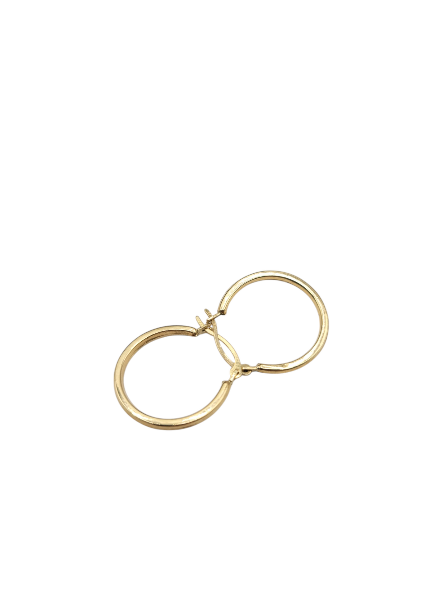 10K gold plain earrings. 2