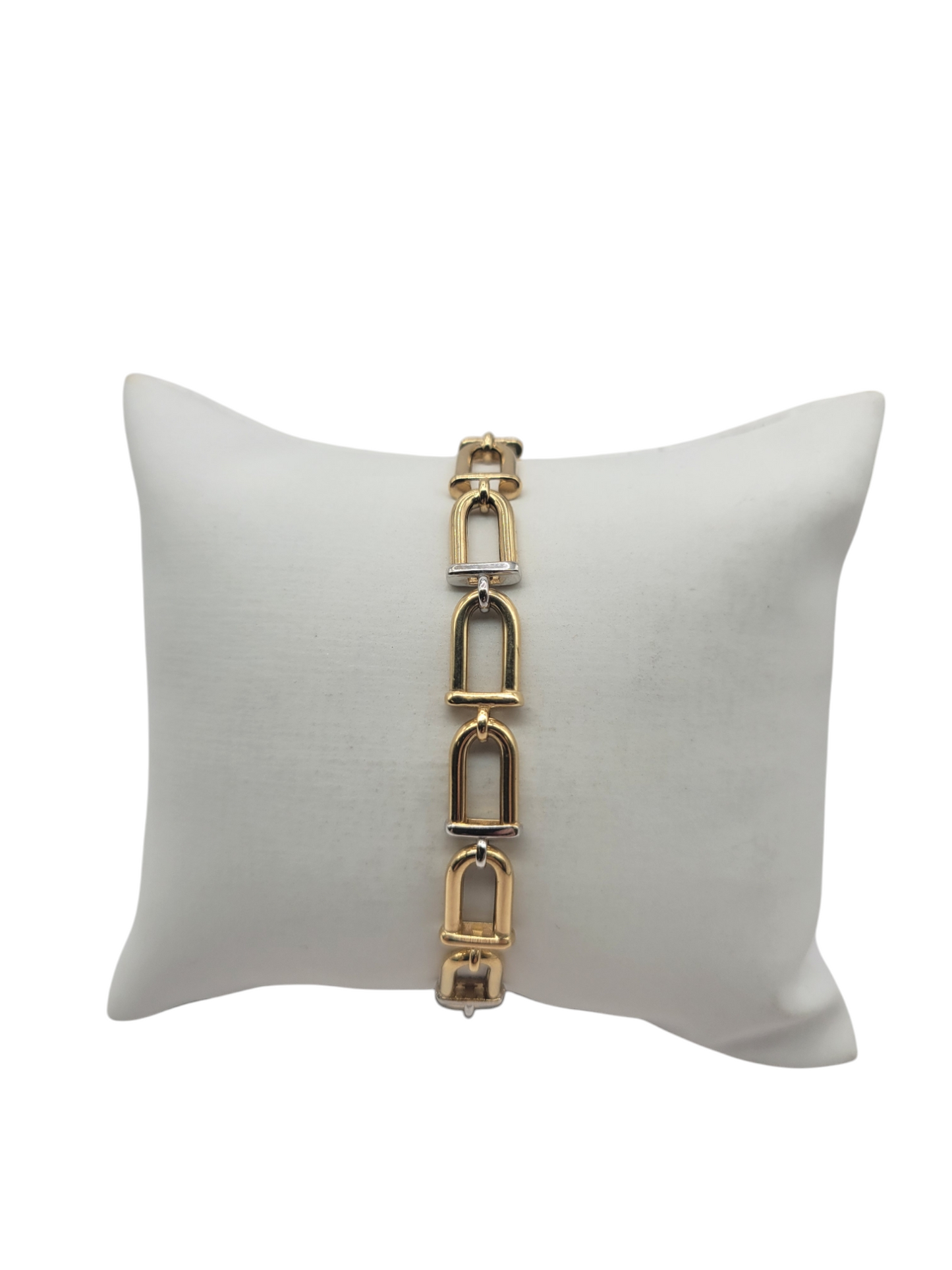 14K Gold Bracelet. 2 Colors. 7.5in. 8mm