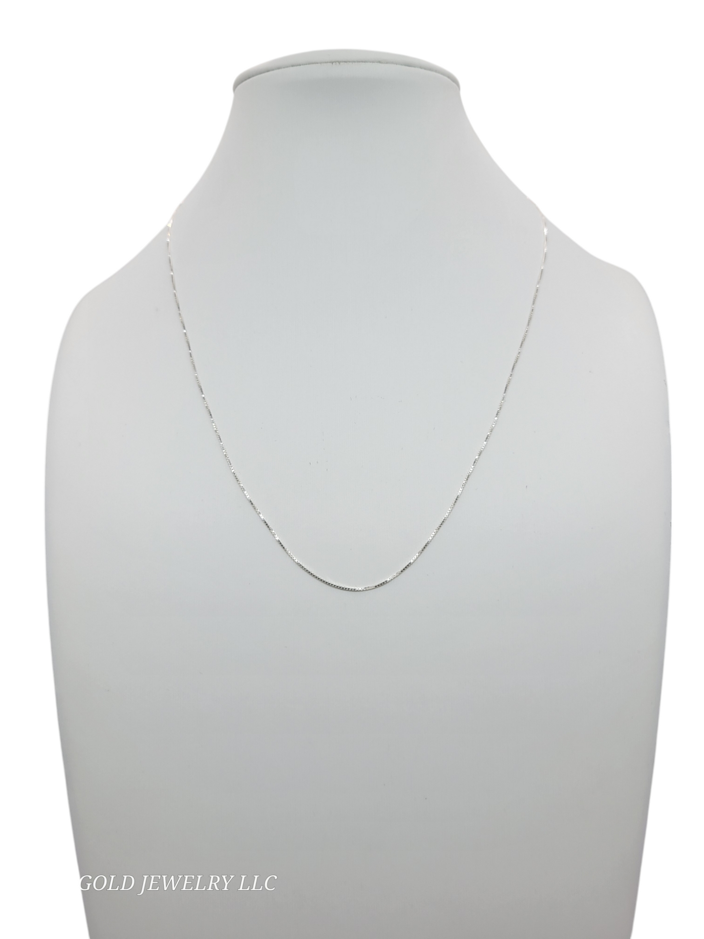 925 sterling silver chain. plain . 18in . 1mm