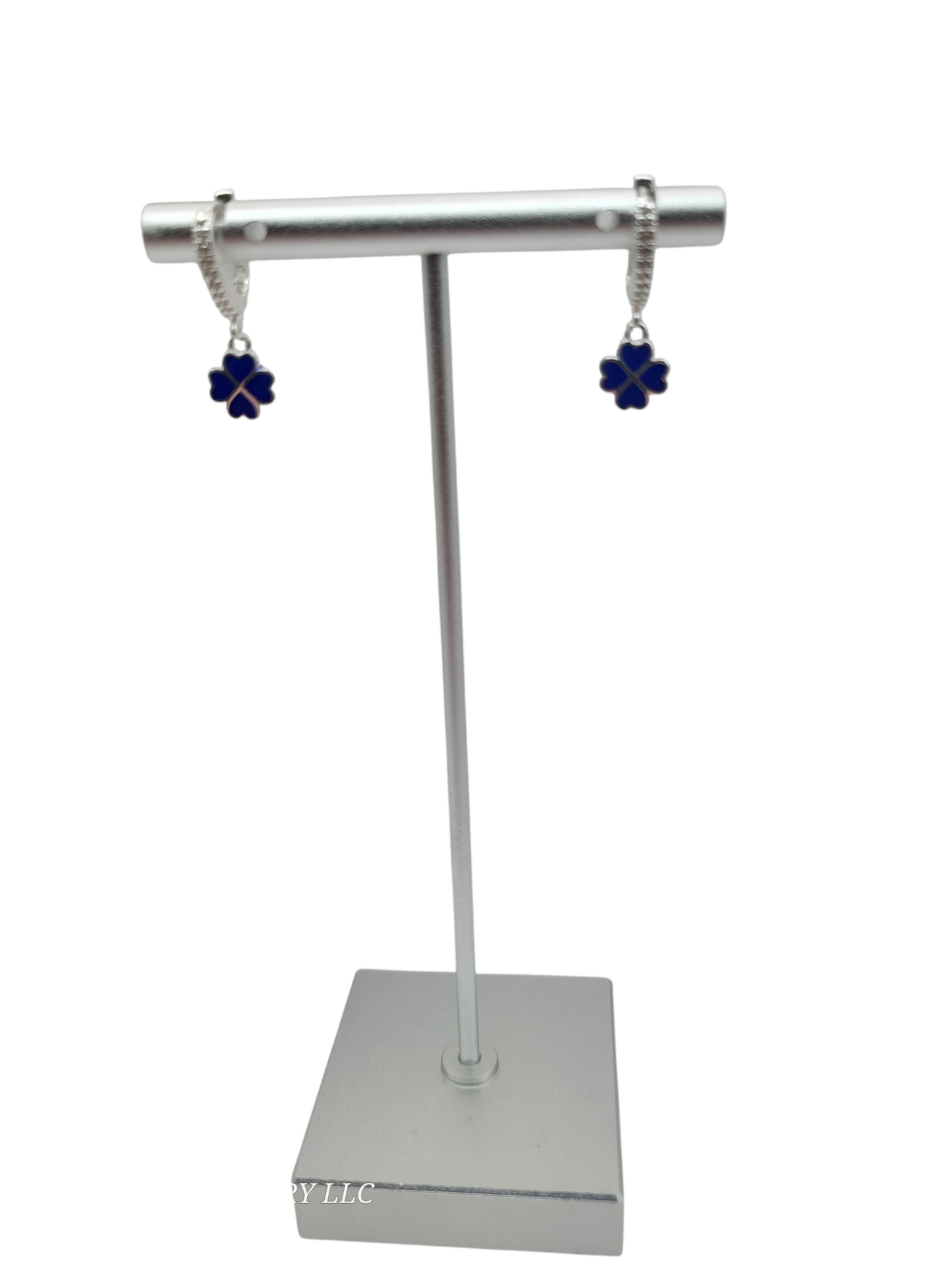 925 silver earrings. Blue clover