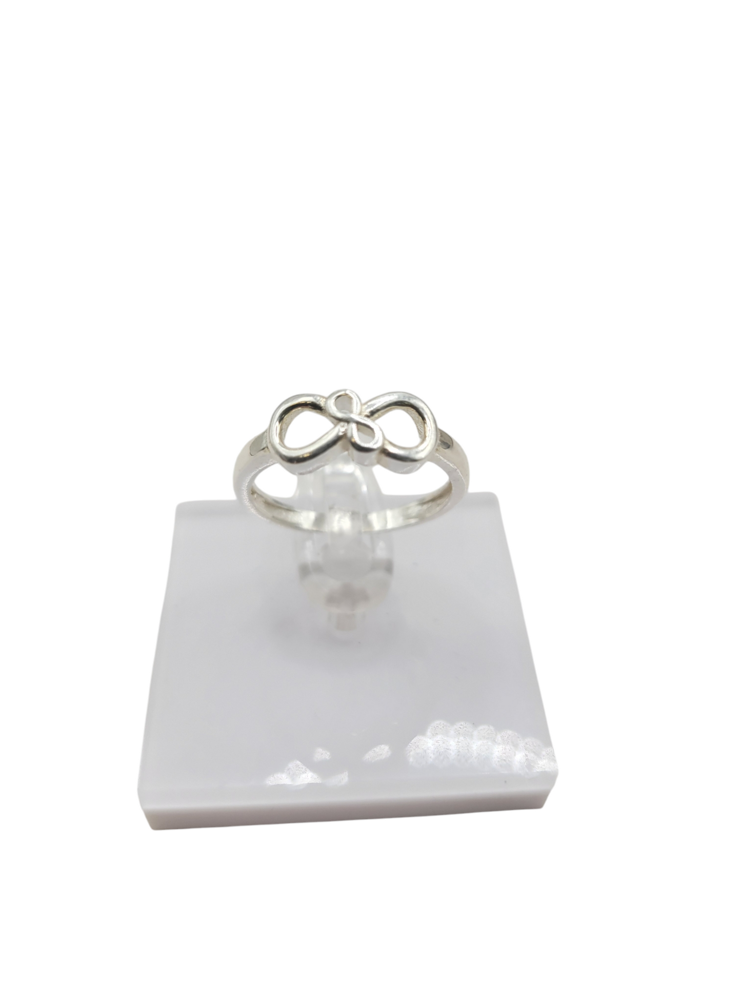 925 silver ring. Infinity symbol. Size 7