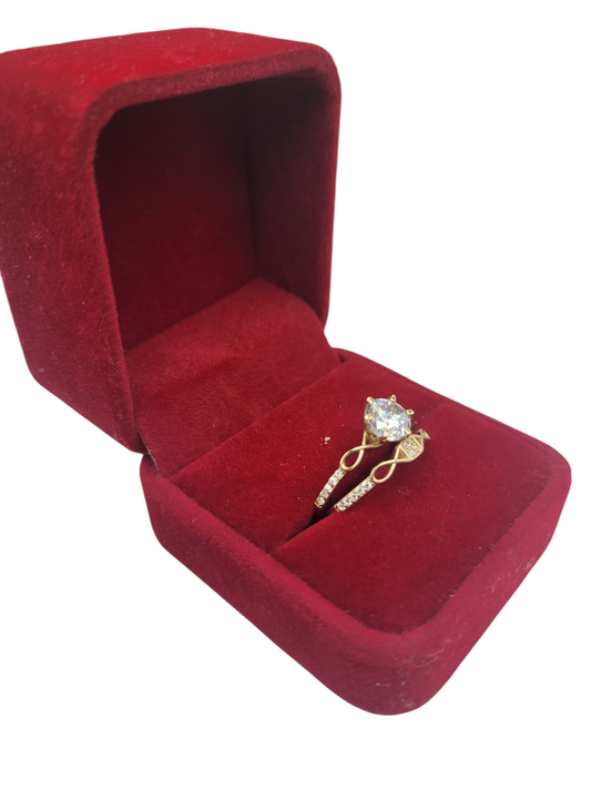 10K gold rings. marriage. duo. infinity symbol. Size 8.