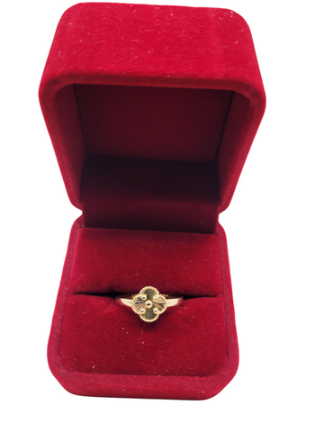 14K gold ring. Lotus flower. Size 7
