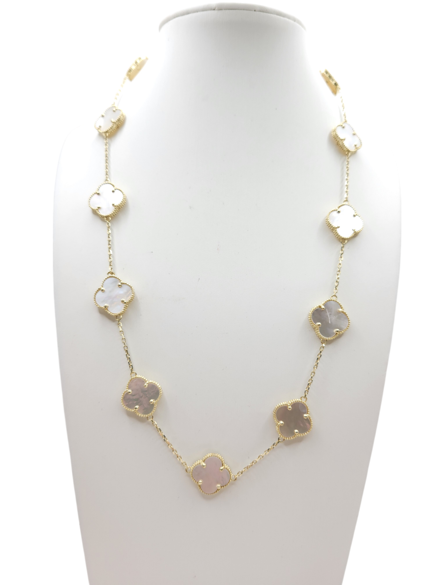 10K Gold Necklace. White Flowers .18in. 2mm