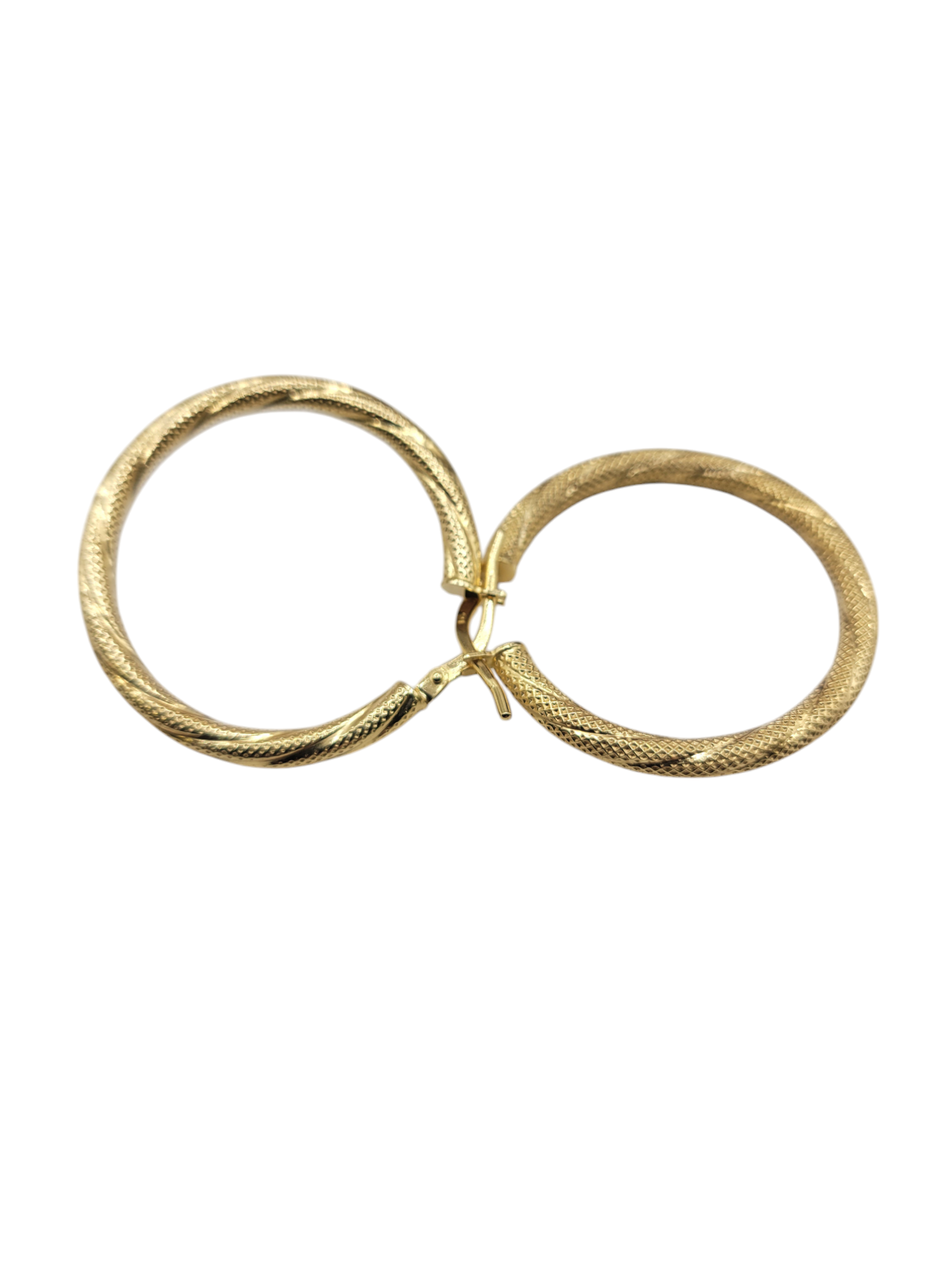 10K gold earrings. Snowfall. Size 3