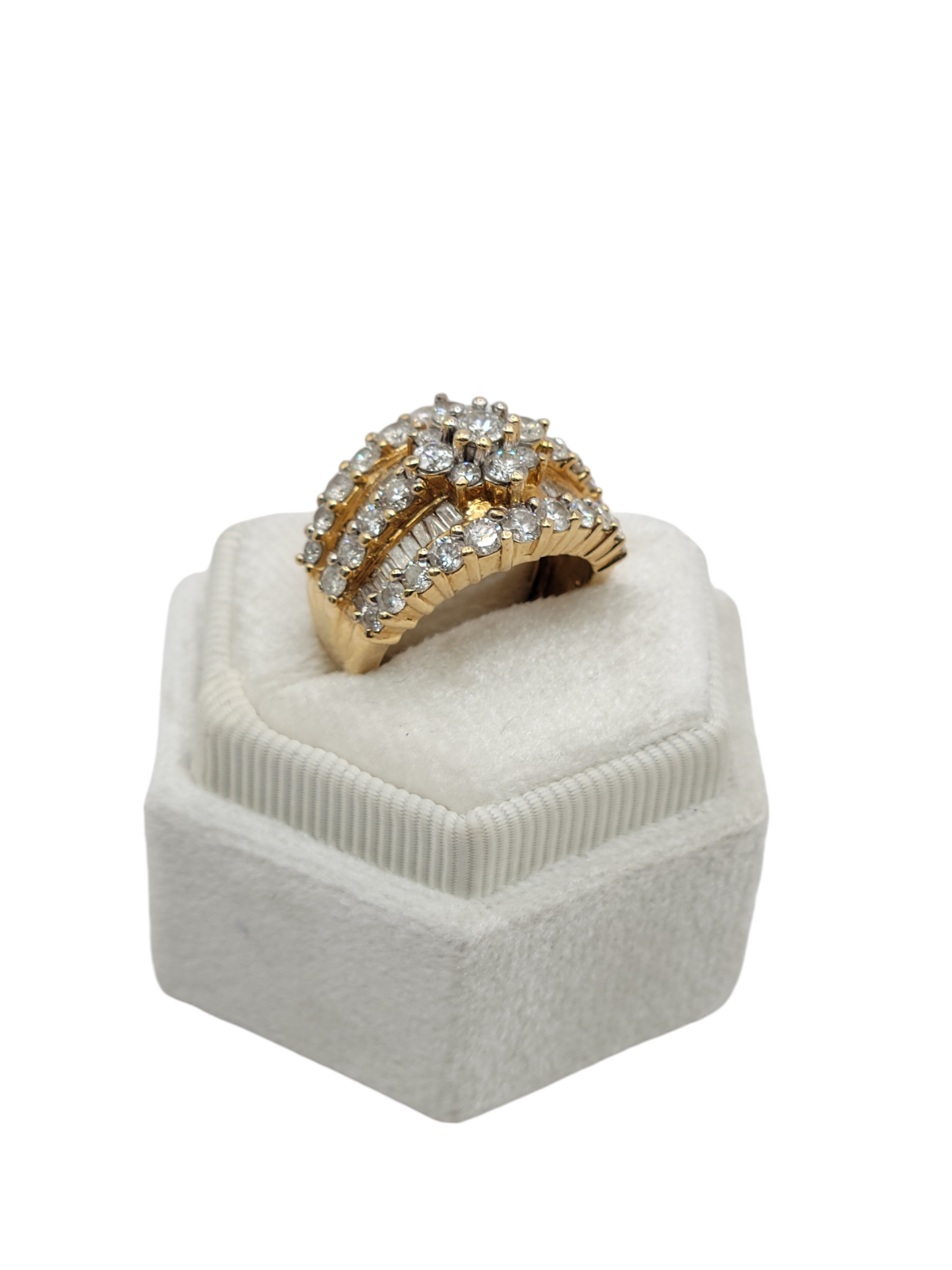 10k gold ring size 5.5 with real diamonds  2.5ctw