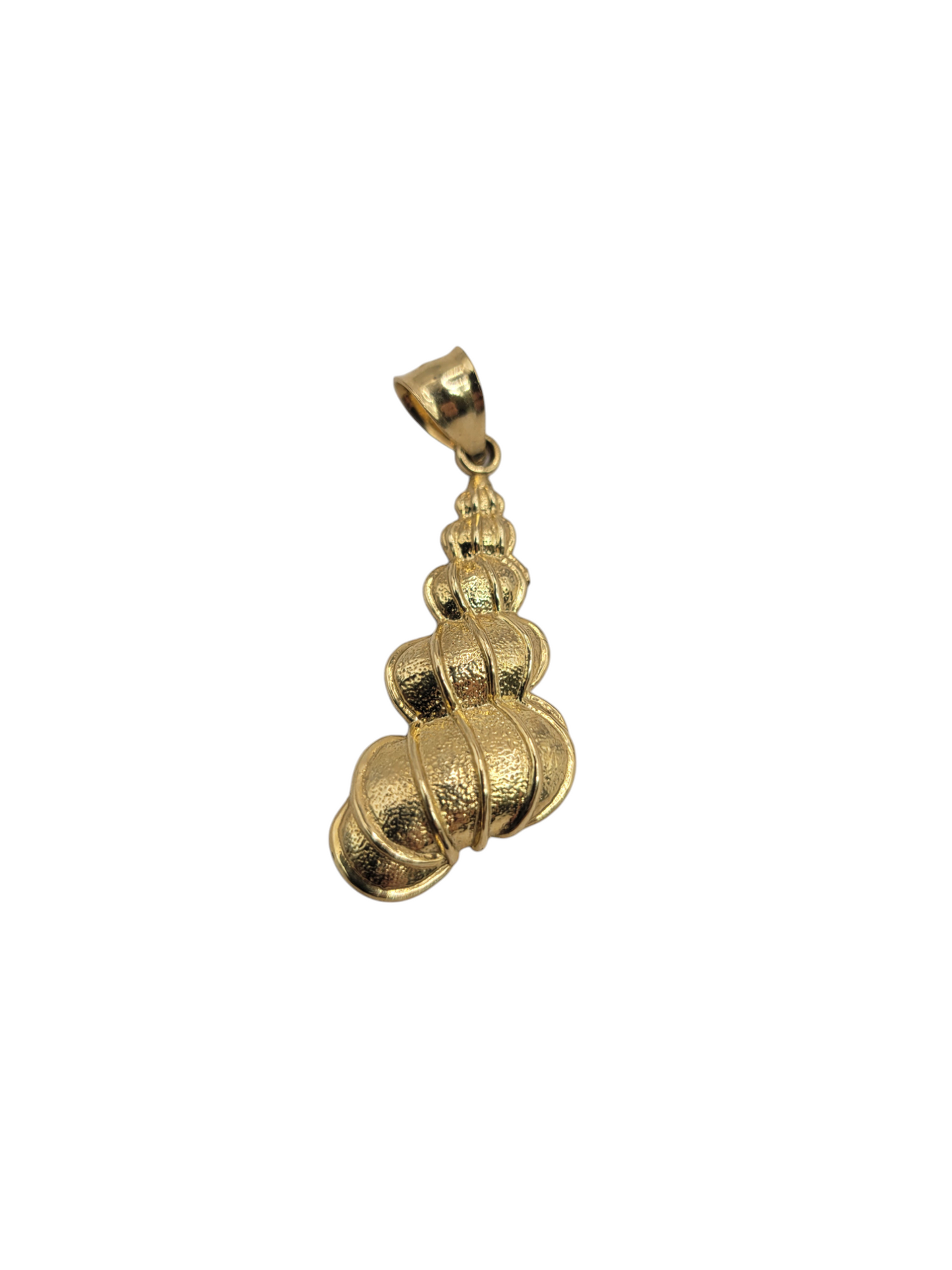 10K gold pendant. Snail shell.