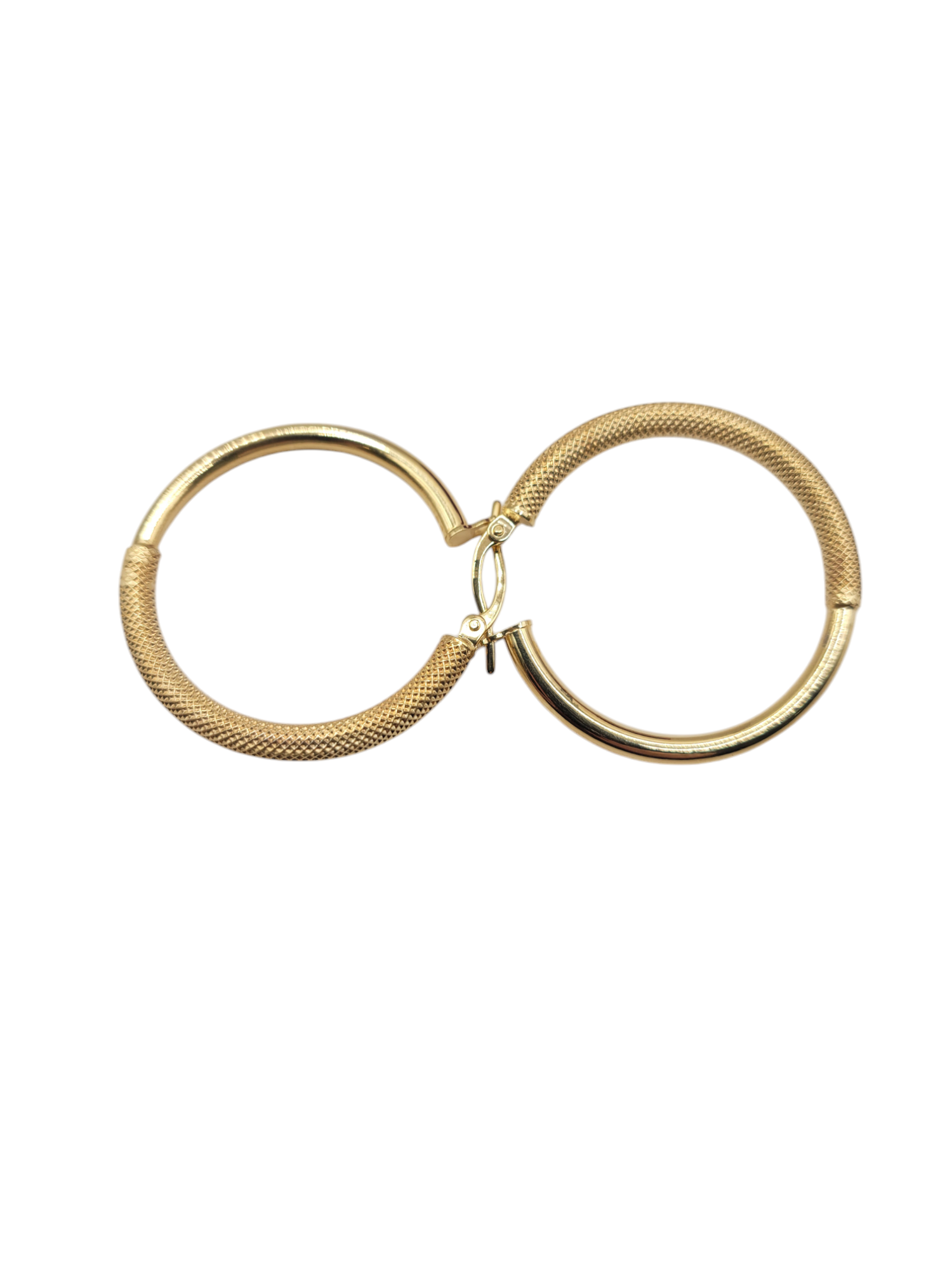 10K gold earrings. Smooth snowfall. Size 4.