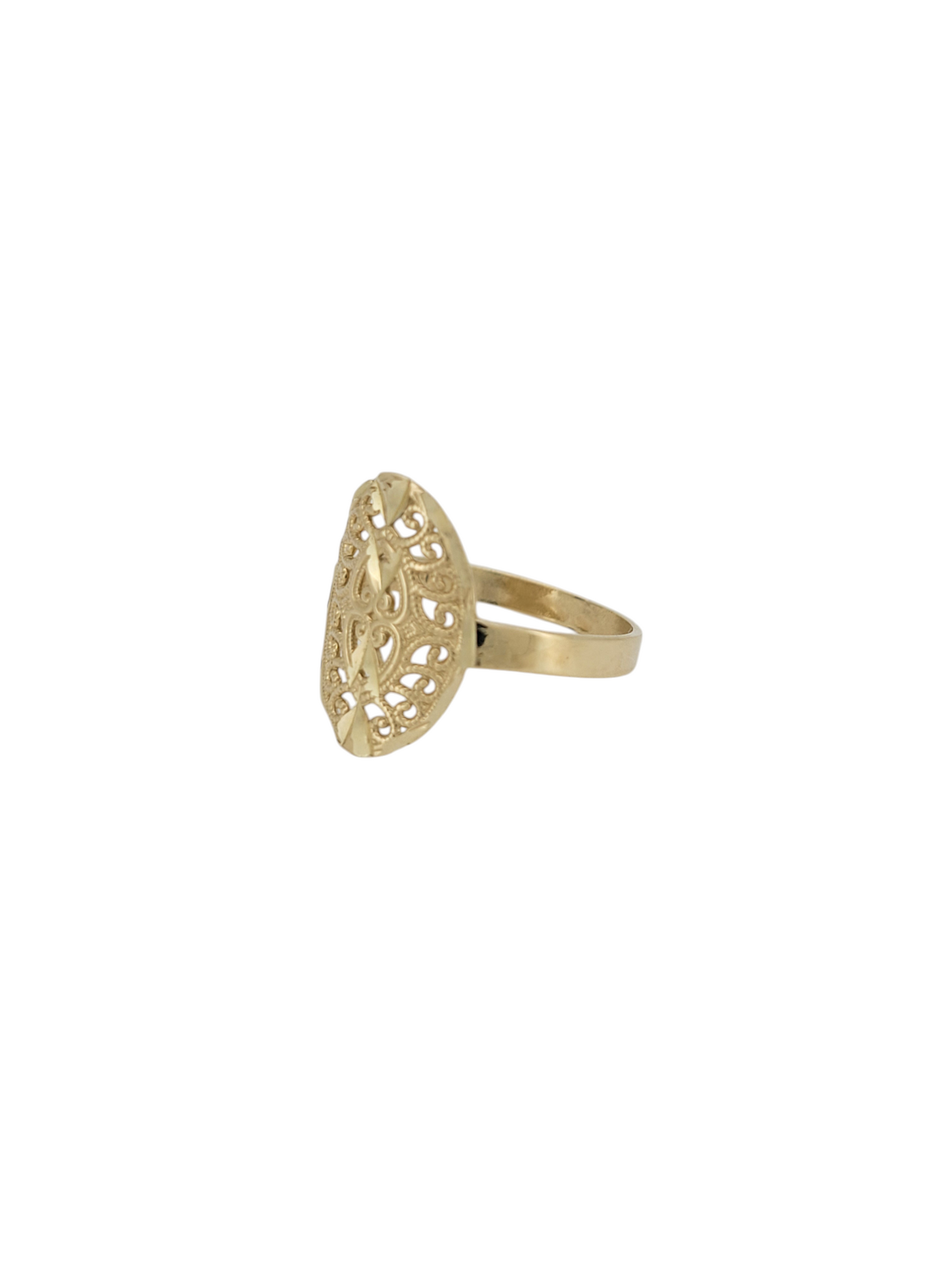 10K gold ring. Oval with internal design. Size 8.5