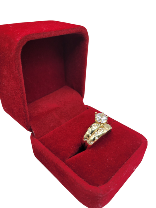 10K gold wedding rings. Trio, 2 for women and 1 for men. Hills with CZ stones. Size 7 y 12
