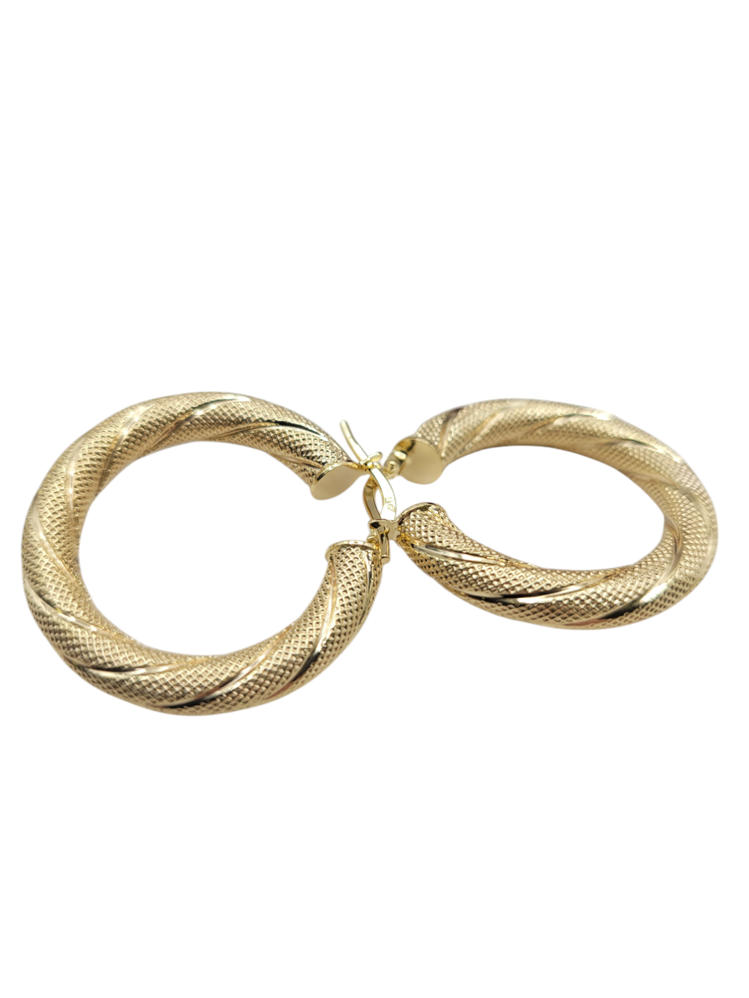 10K gold earrings. Thick snowfall. Size 3