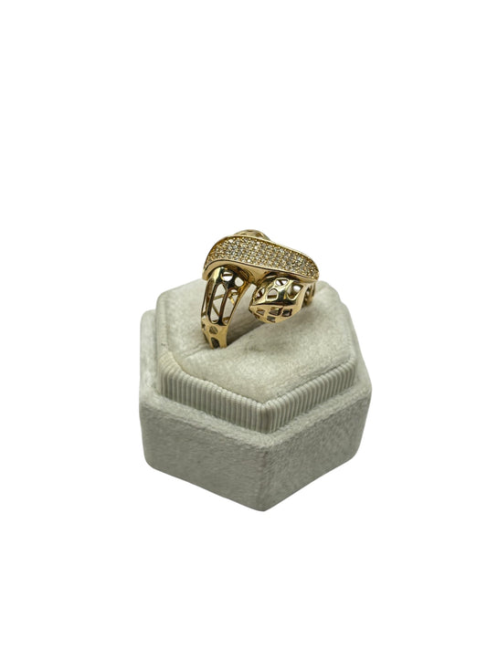14k gold ring size 9. snakes linked. CZ stone