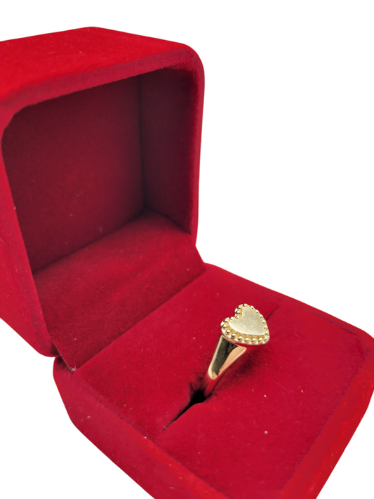 14K gold ring. Heart. Size 6
