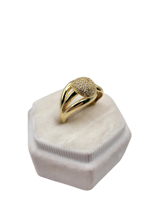 10K gold ring. Center CZ stone ball. Size 8.5