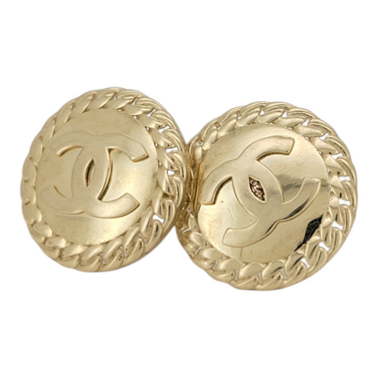 10K gold earrings. CC.