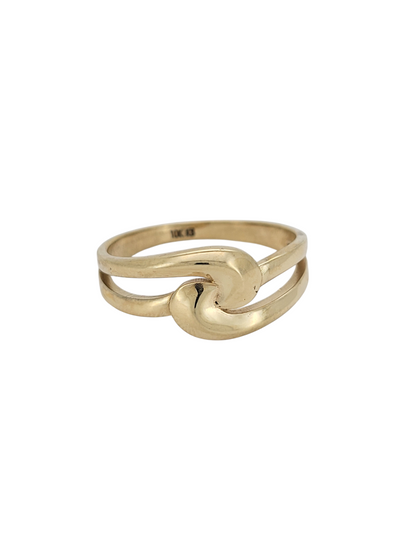 10K gold ring. central knot. Size 8.5