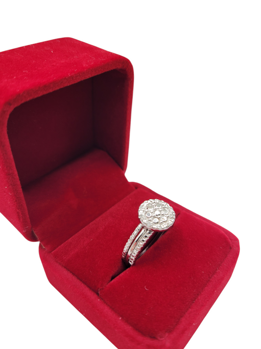 925 silver rings. Trio. Circle with CZ stones. Size 9