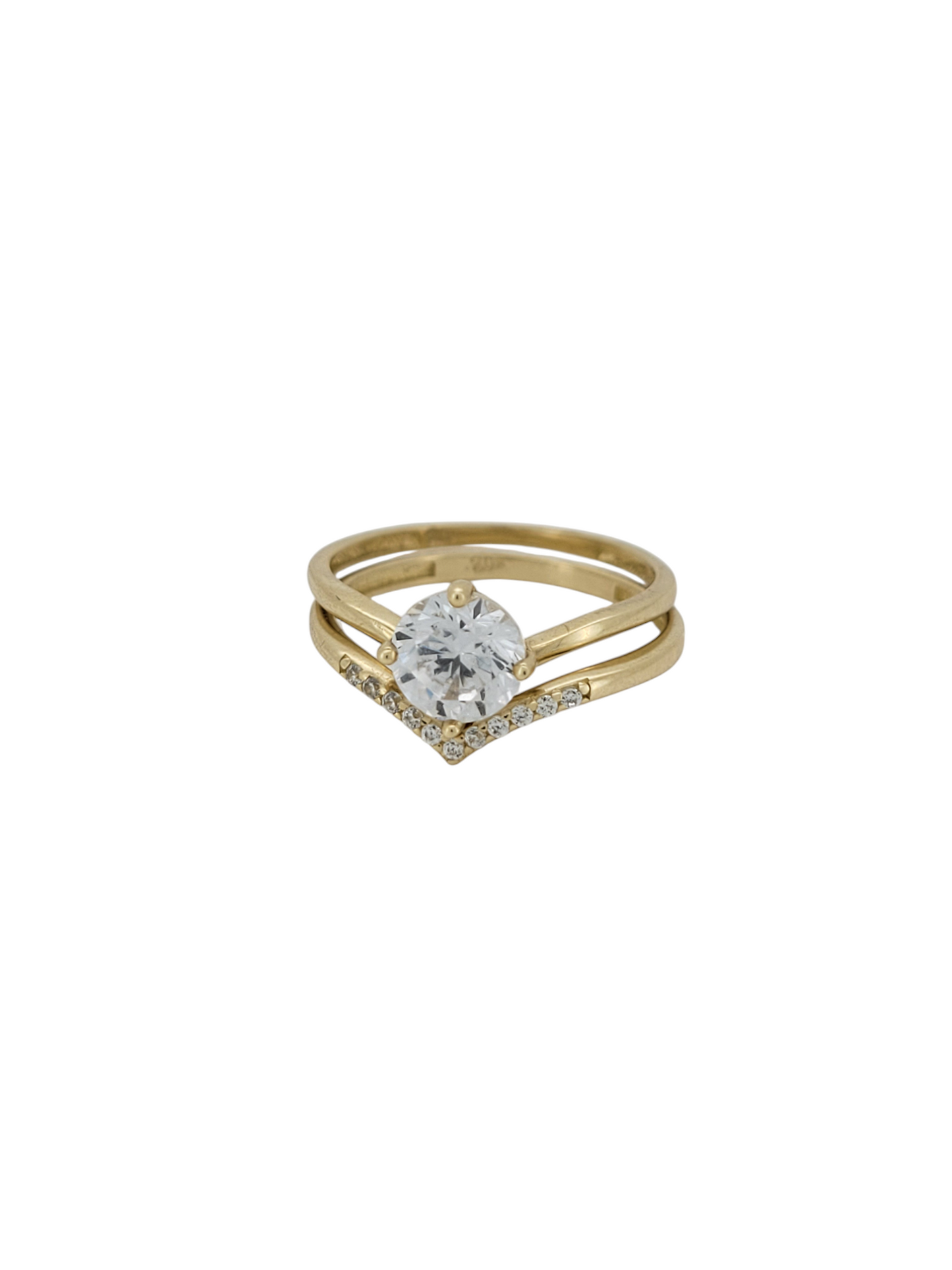 10K gold wedding rings. CZ stones. Size 7
