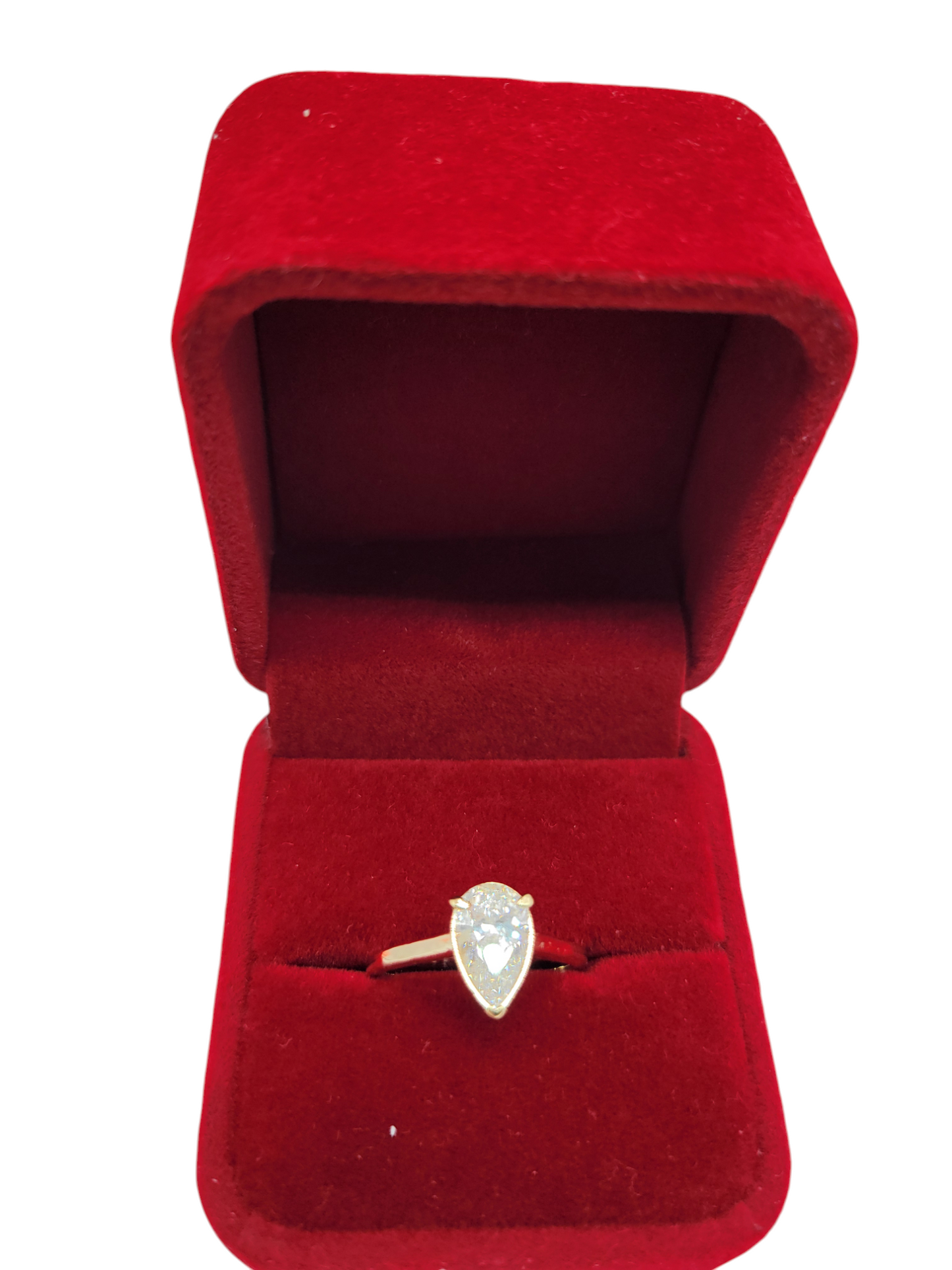 14K gold ring. 1.32 carat real diamond. Size 6