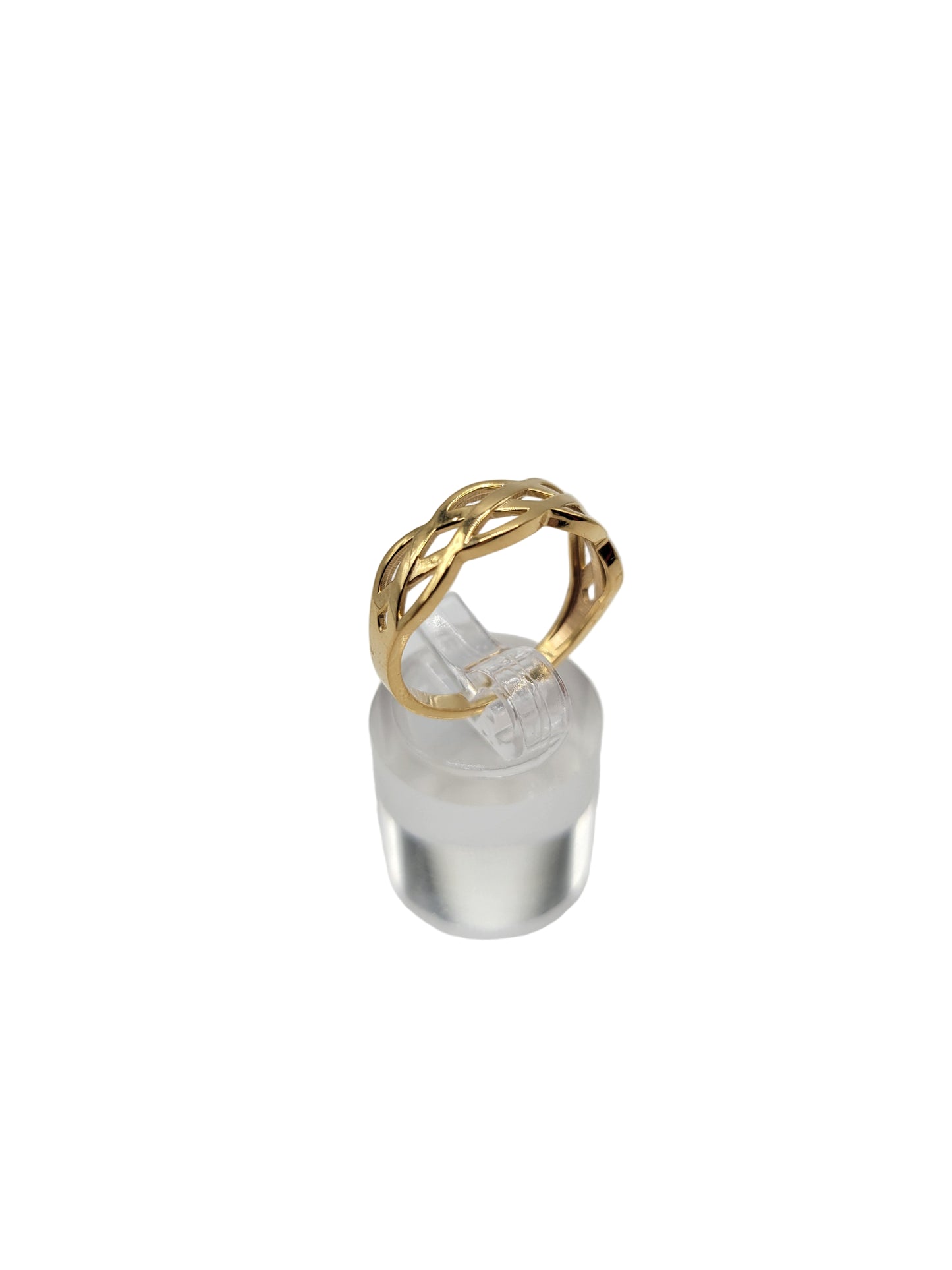 10K gold ring. Braided. Size 7.5