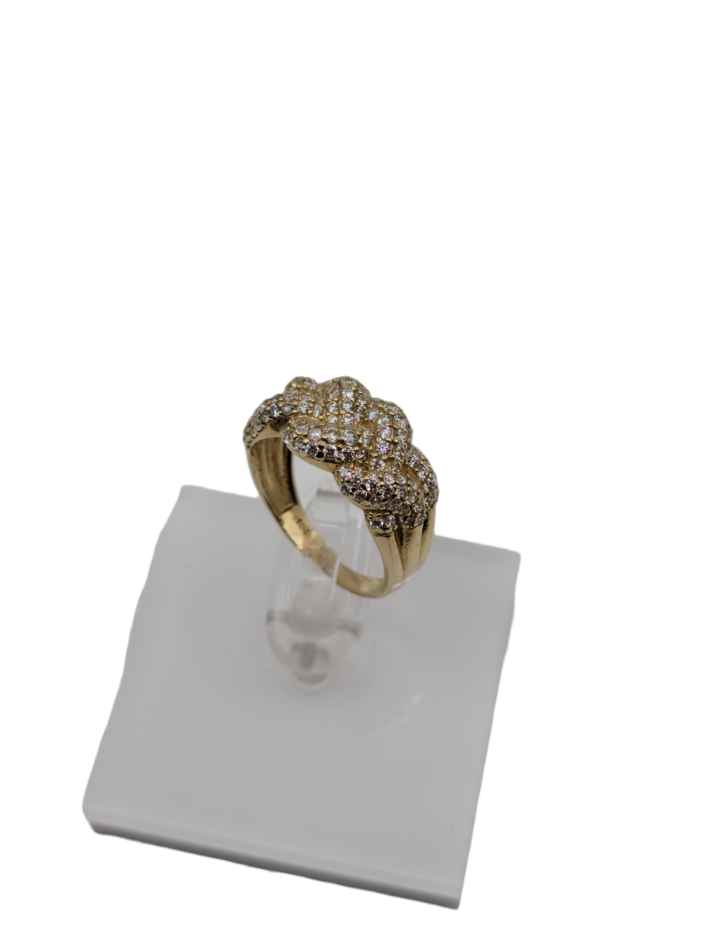 10k gold ring size 6 with CZ stones