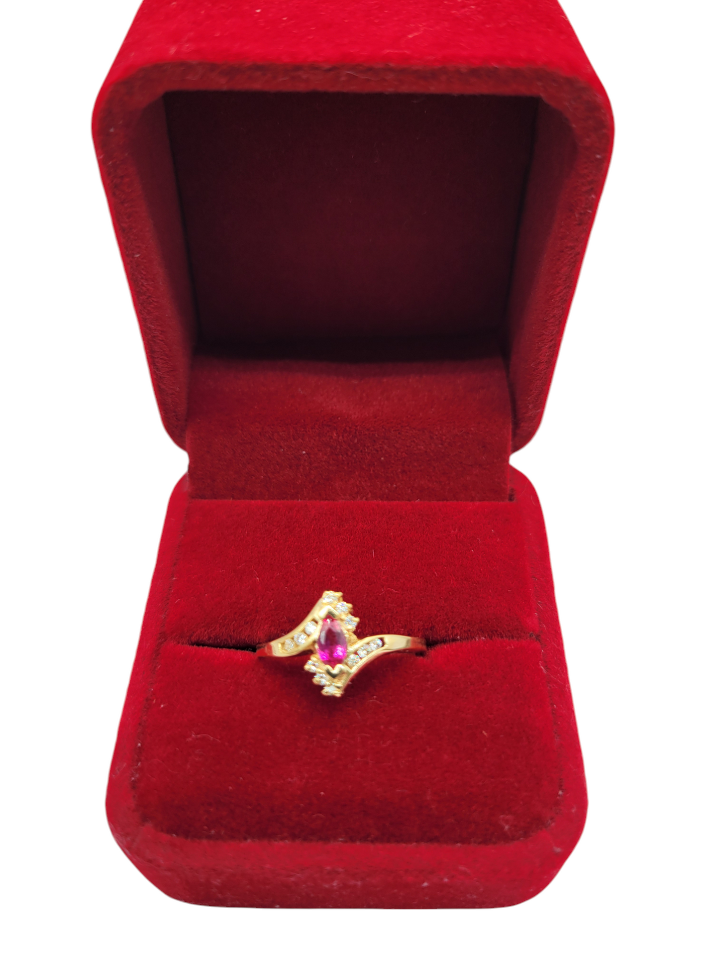 10K gold ring with real diamonds and ruby. Size 6.5