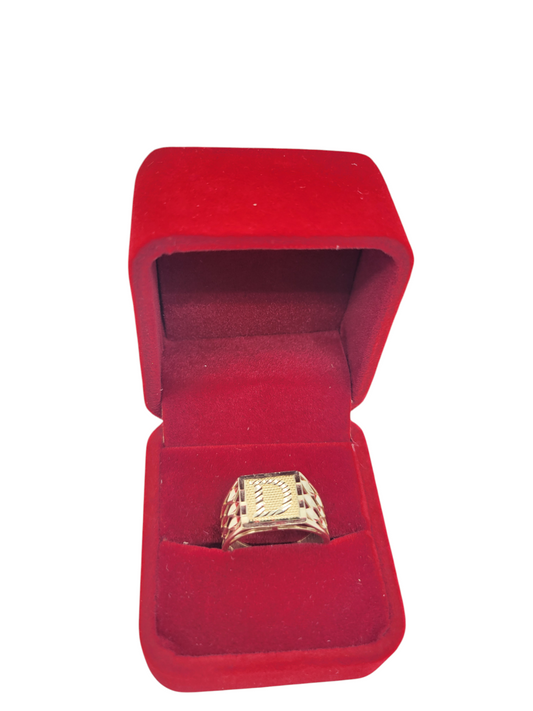 10K gold ring. Letter D. Size 9.