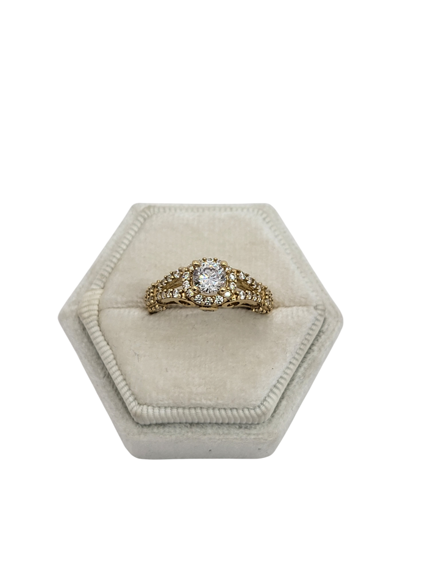 10k gold engagement ring size 7 CZ stones