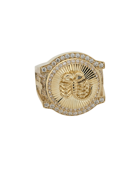 10K gold ring. Scorpion. Size 10.5