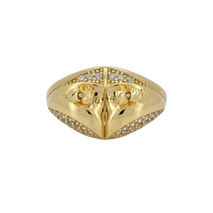 10k Gold Fancy Ring. CZ Stones. Size 8
