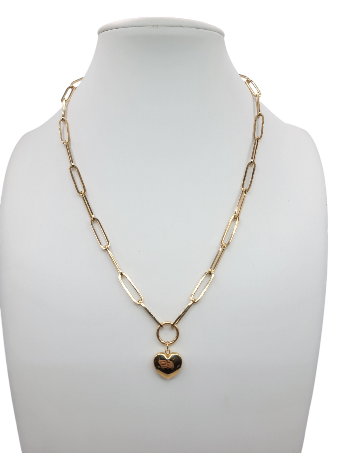 14K gold necklace. Heart pendant. 24 inches. 4 mm.