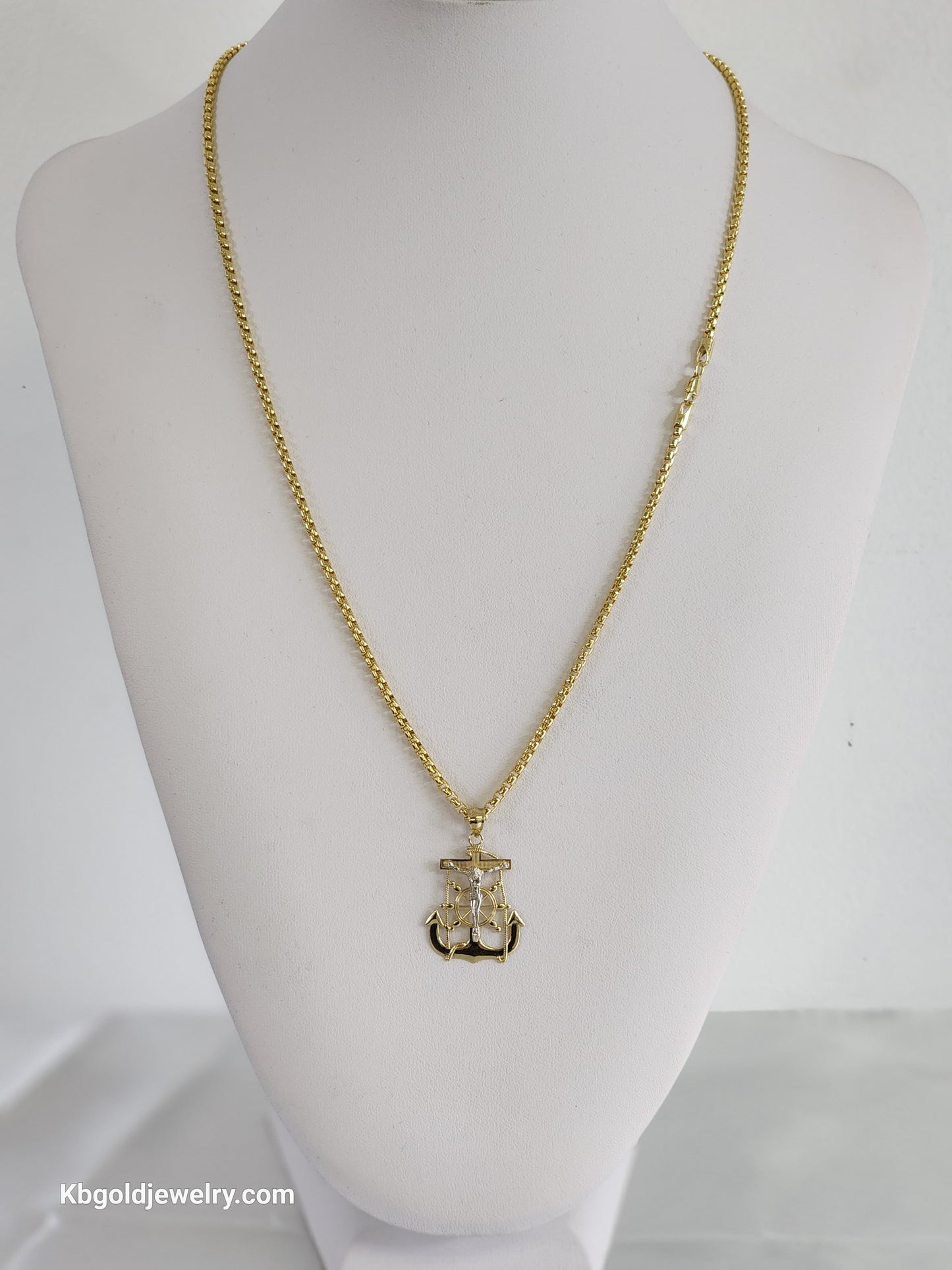 14k gold chain, with anchor pendant included