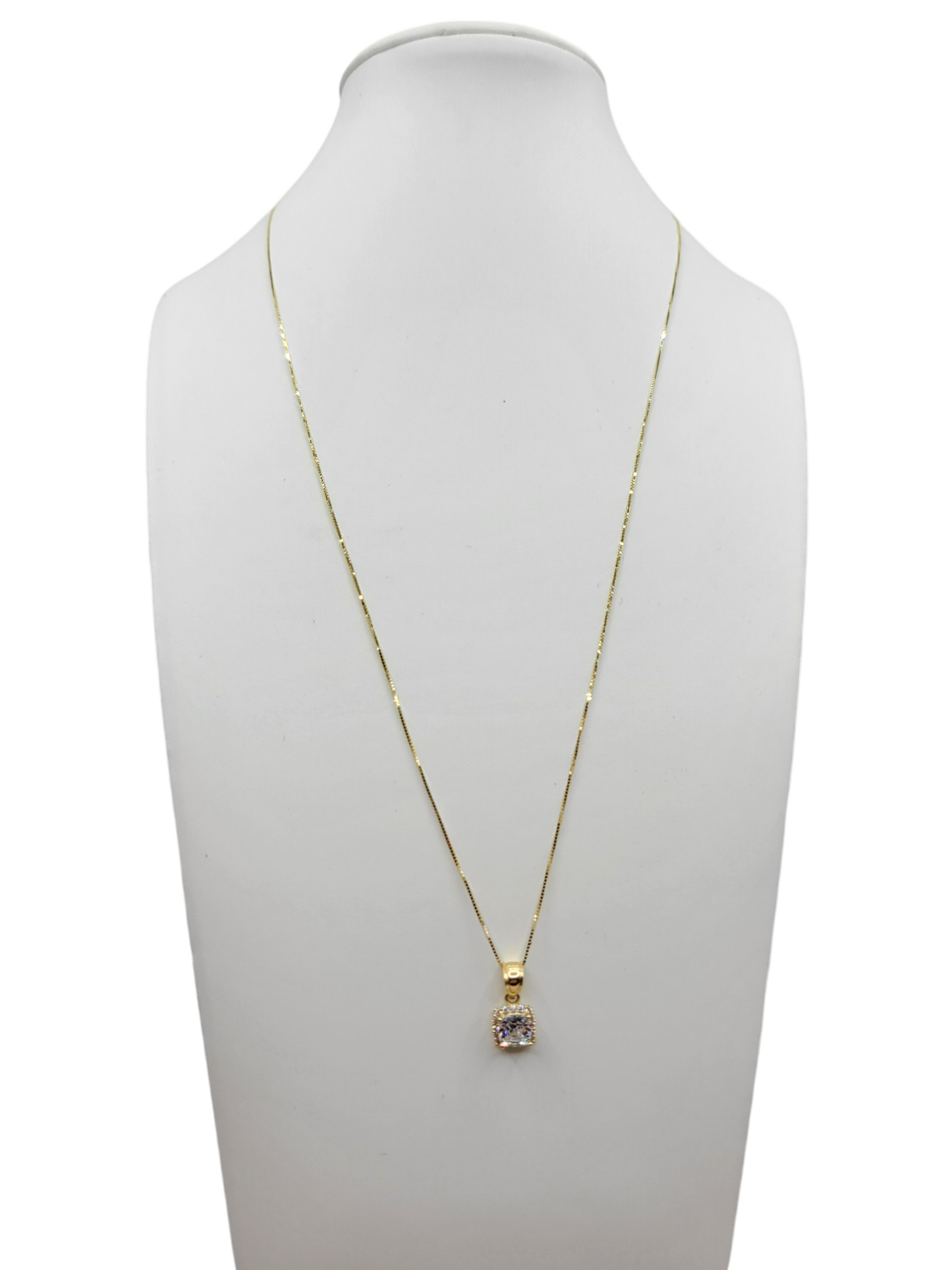 10K Gold Chain. Square Pendant with CZ Stone. 18in. 0.5mm