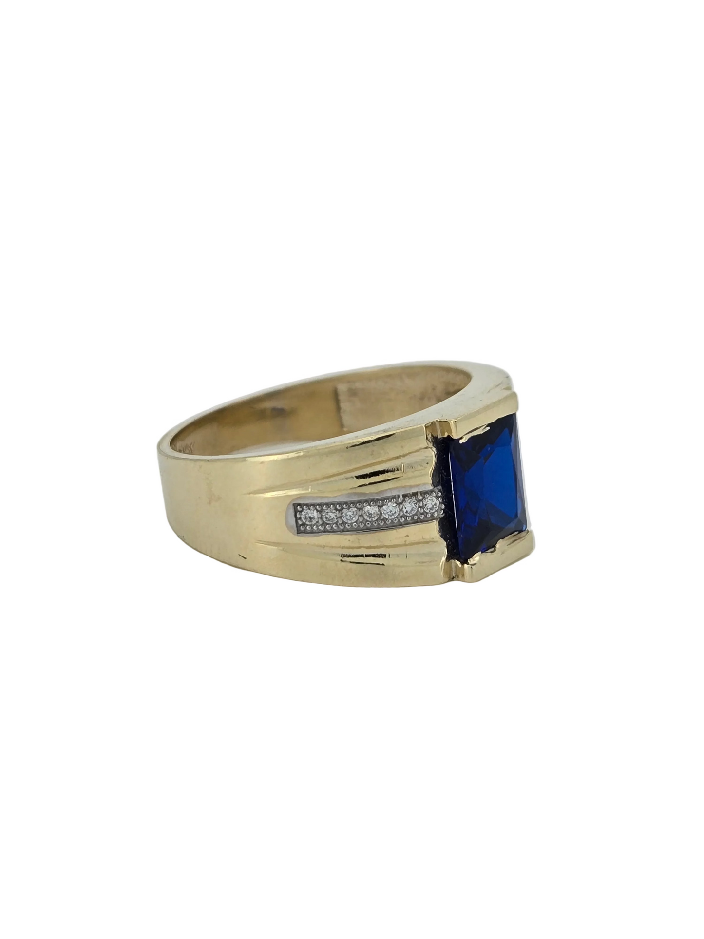 10k gold ring with CZ stones size 10