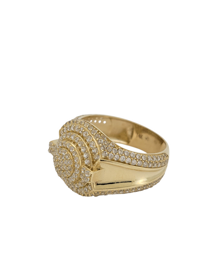 14K gold ring. Round. With CZ stones. Size 10