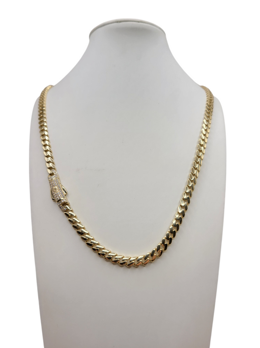 10K gold chain. CZ stone clasp. 22in . 5mm