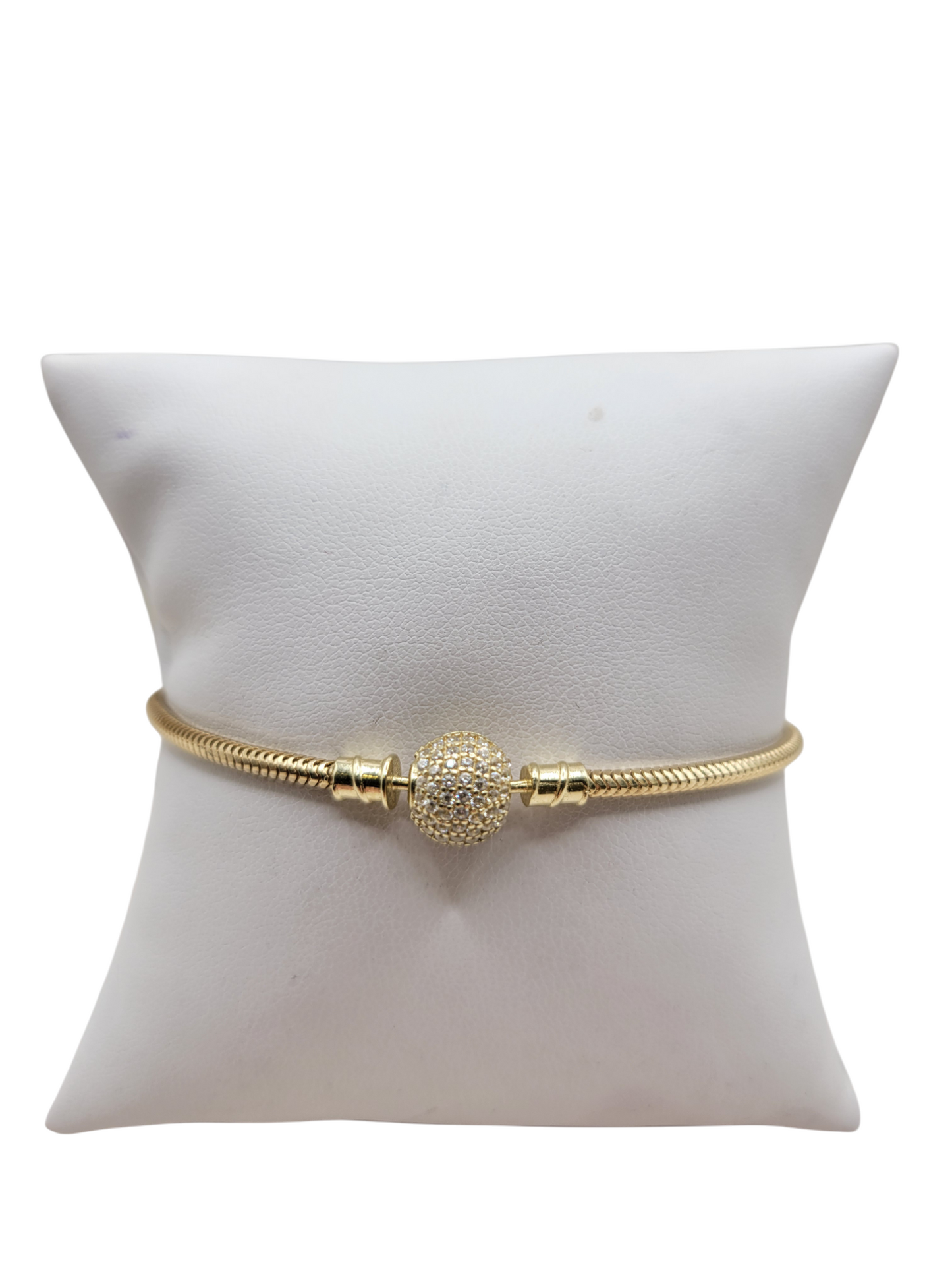 10K gold rope-style bracelet with green charms. 8 inches. 2.5mm.