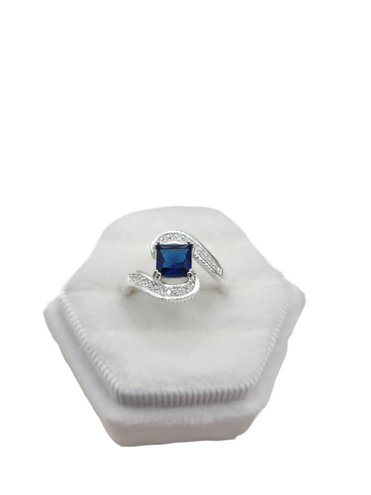 925 silver ring. Blue square CZ stone. Size 7