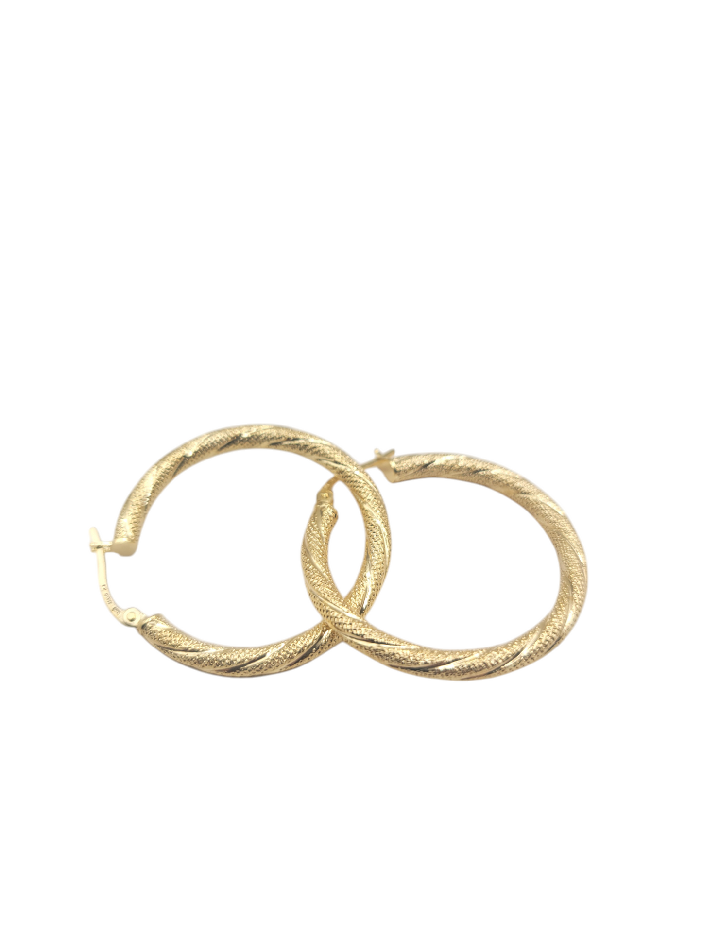 10K gold earrings. Fine snowfall. Size 4.