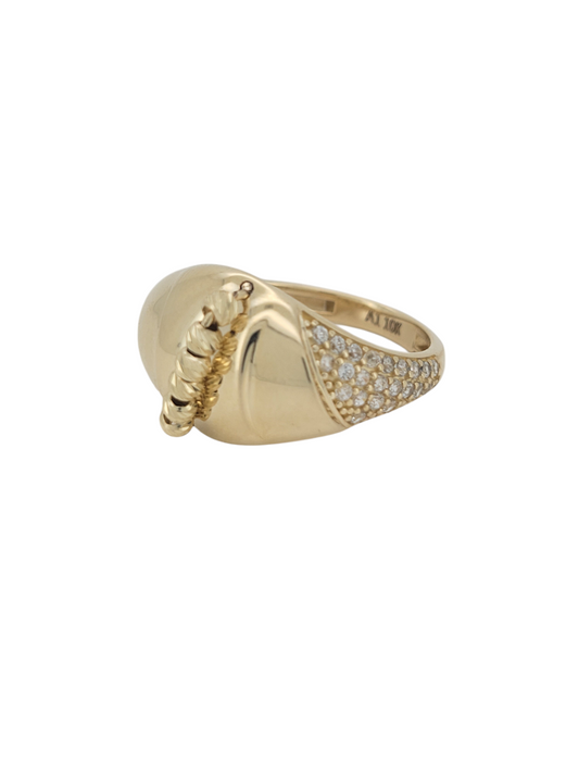 10K gold ring. Small beads in a row in the center. CZ stone on the side. Size 8