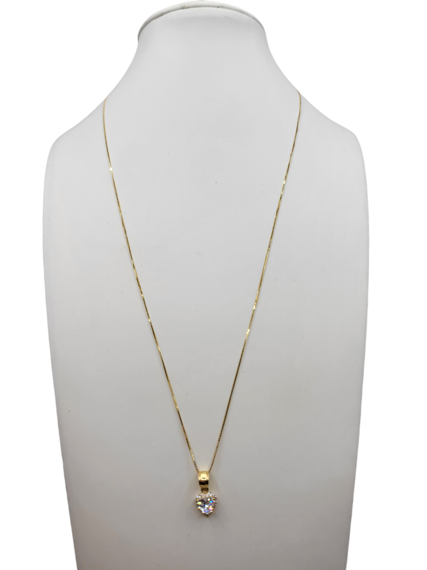 10K Gold Chain. Heart Pendant with CZ Stone. 18in. 0.5mm