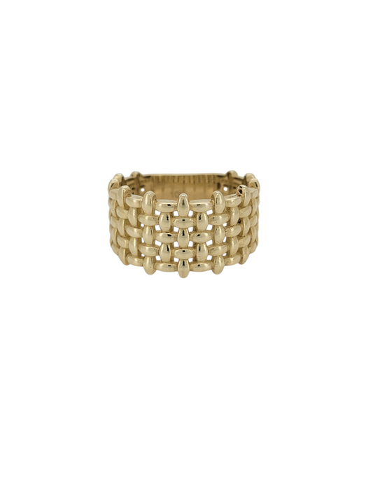 10K gold ring. grate Size 7.5
