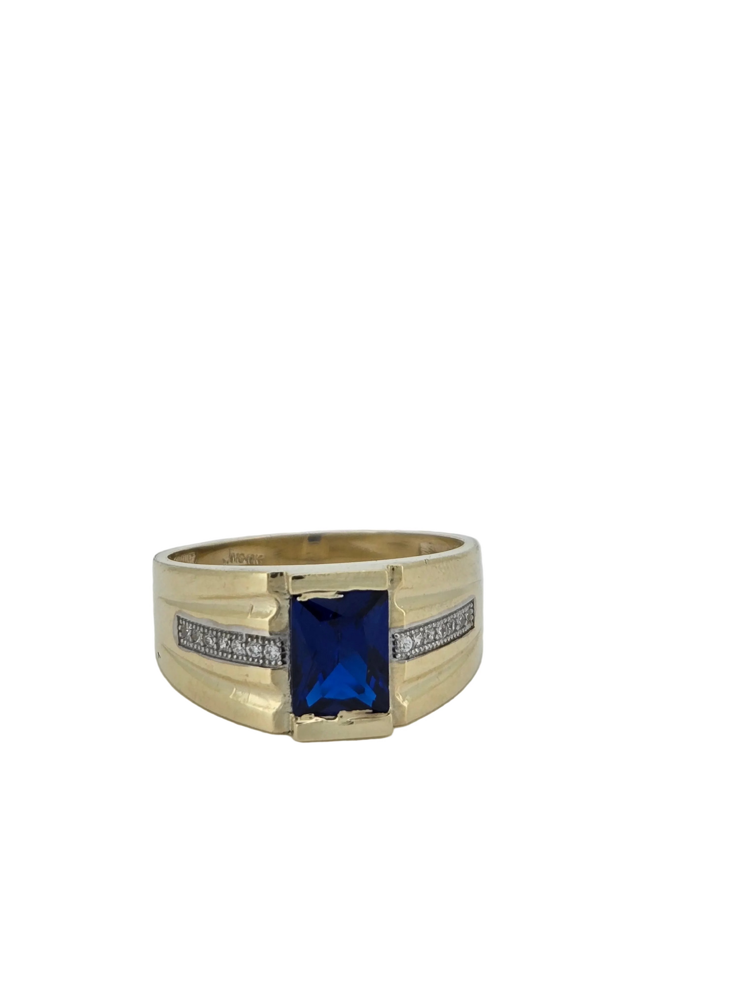 10k gold ring with CZ stones size 10