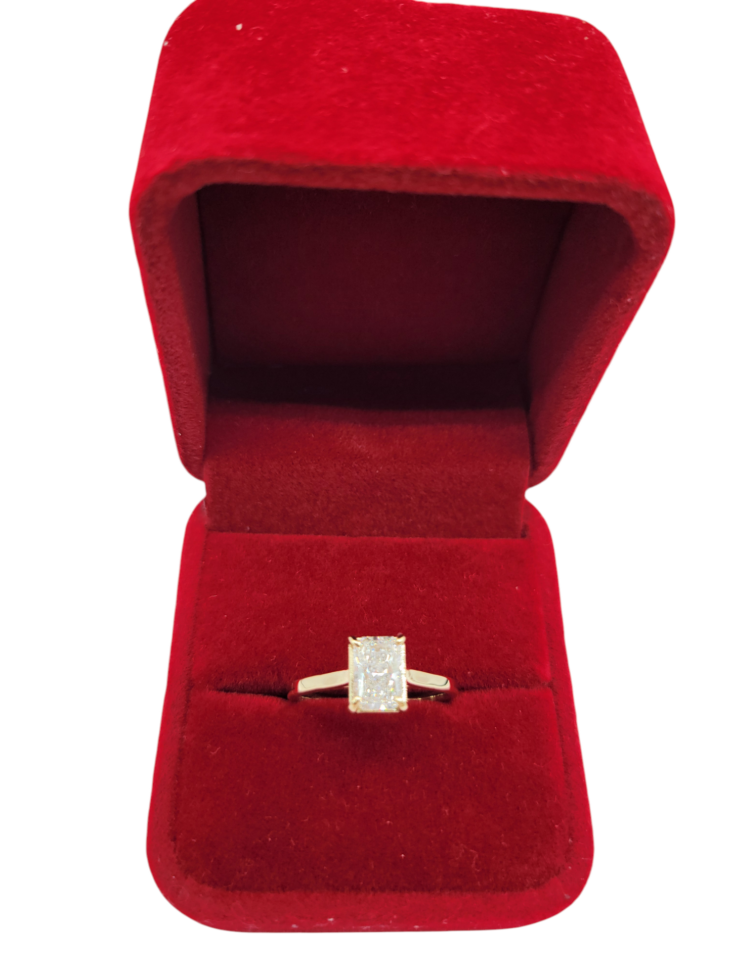 14K gold ring. 1.03 carat real diamond. Size 6.5